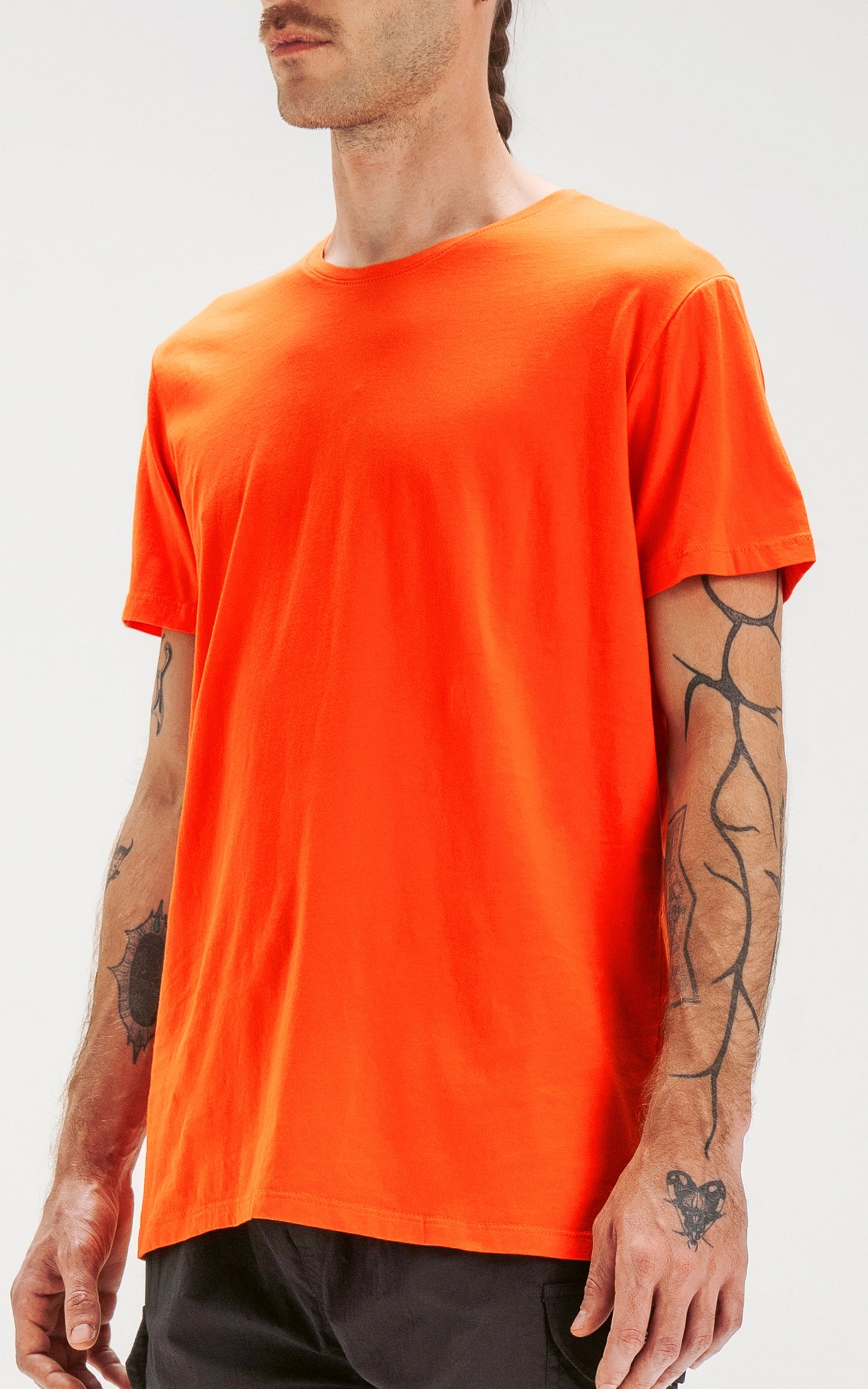 Remera Moore Basic [ Naranja ]