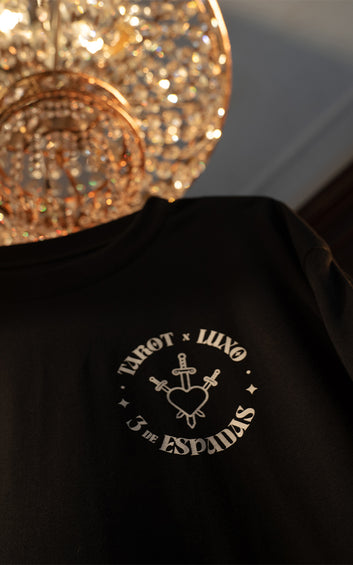 REMERA TRES DE ESPADA [ NEGRO ]