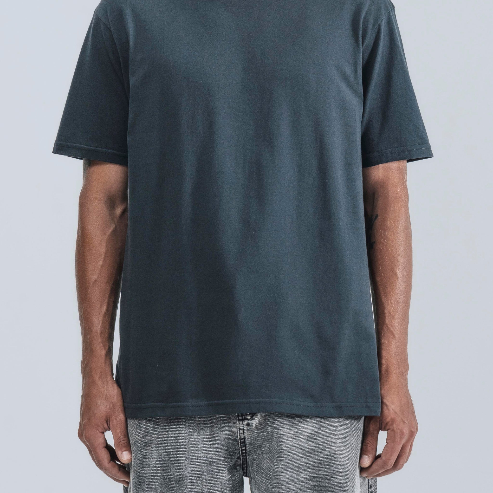 REMERA B2BASIC PREMIUM [ CARBÓN ]