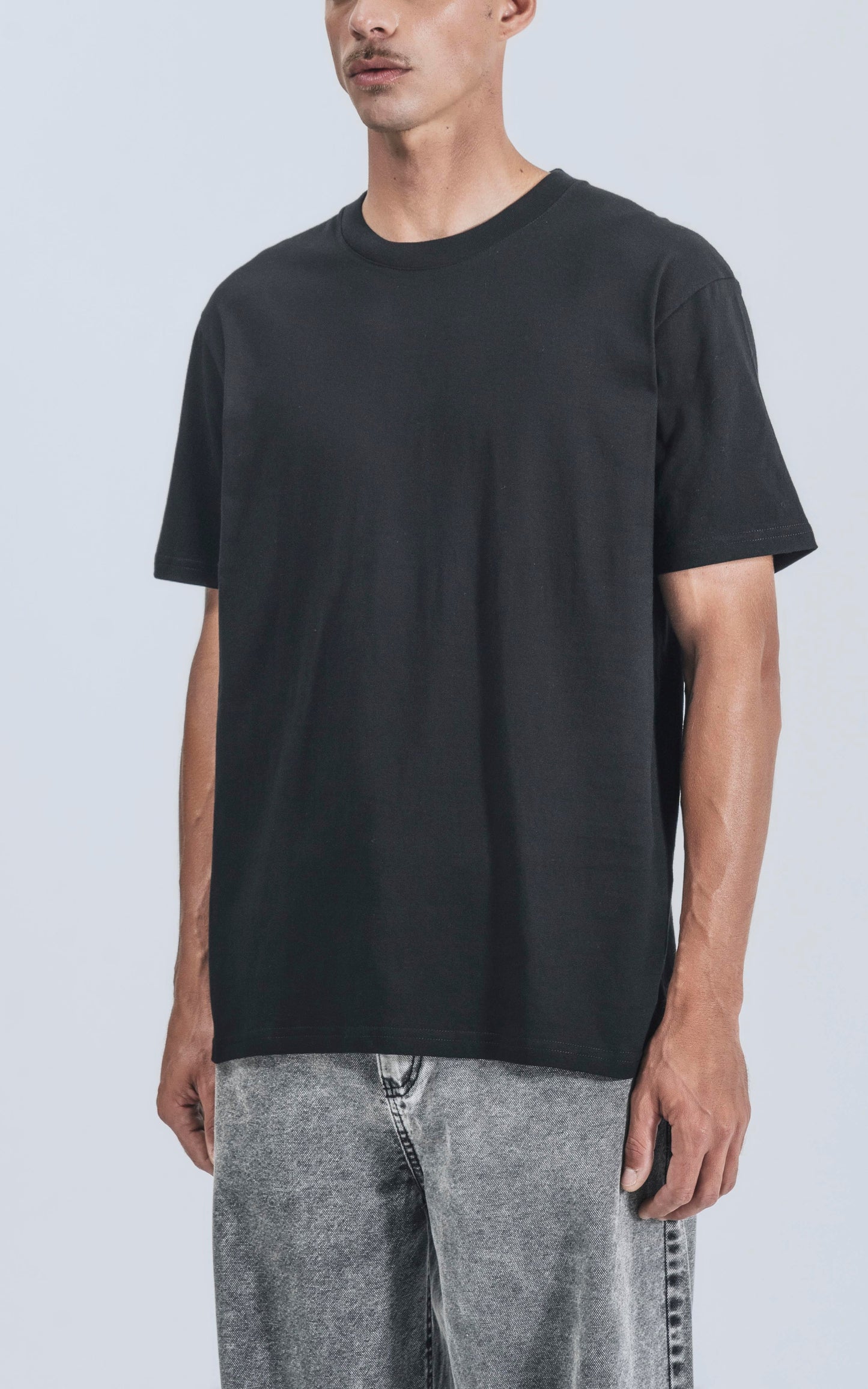 Remera B2Basic Premium [ Negro ]