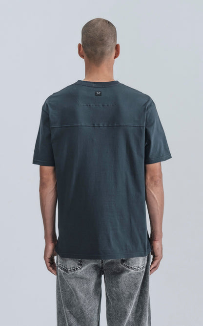 Remera B2Basic Premium [ Carbon ]
