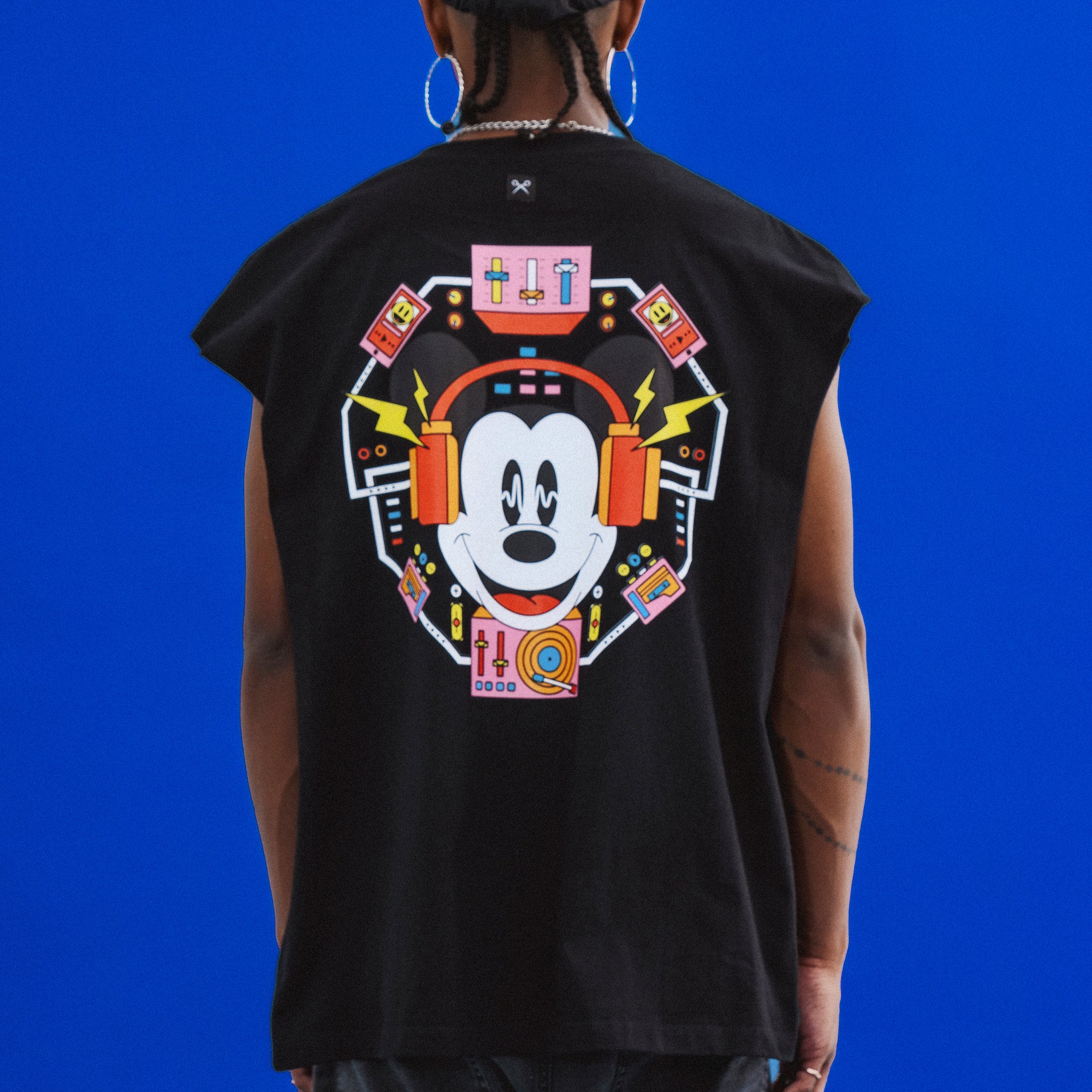 SUDADERA DISNEY FREQUENZ [ NEGRO ]