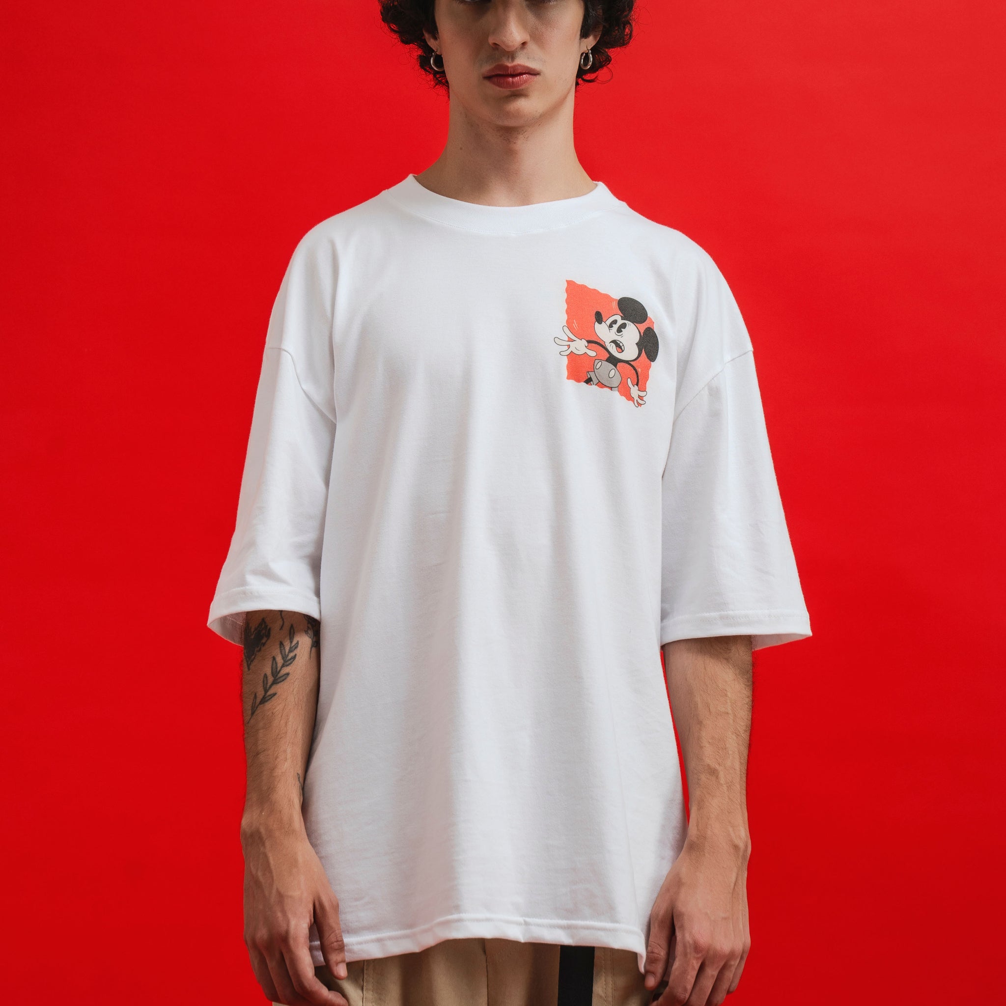 REMERA DISNEY GRAVE SITUATION [ BLANCO ]