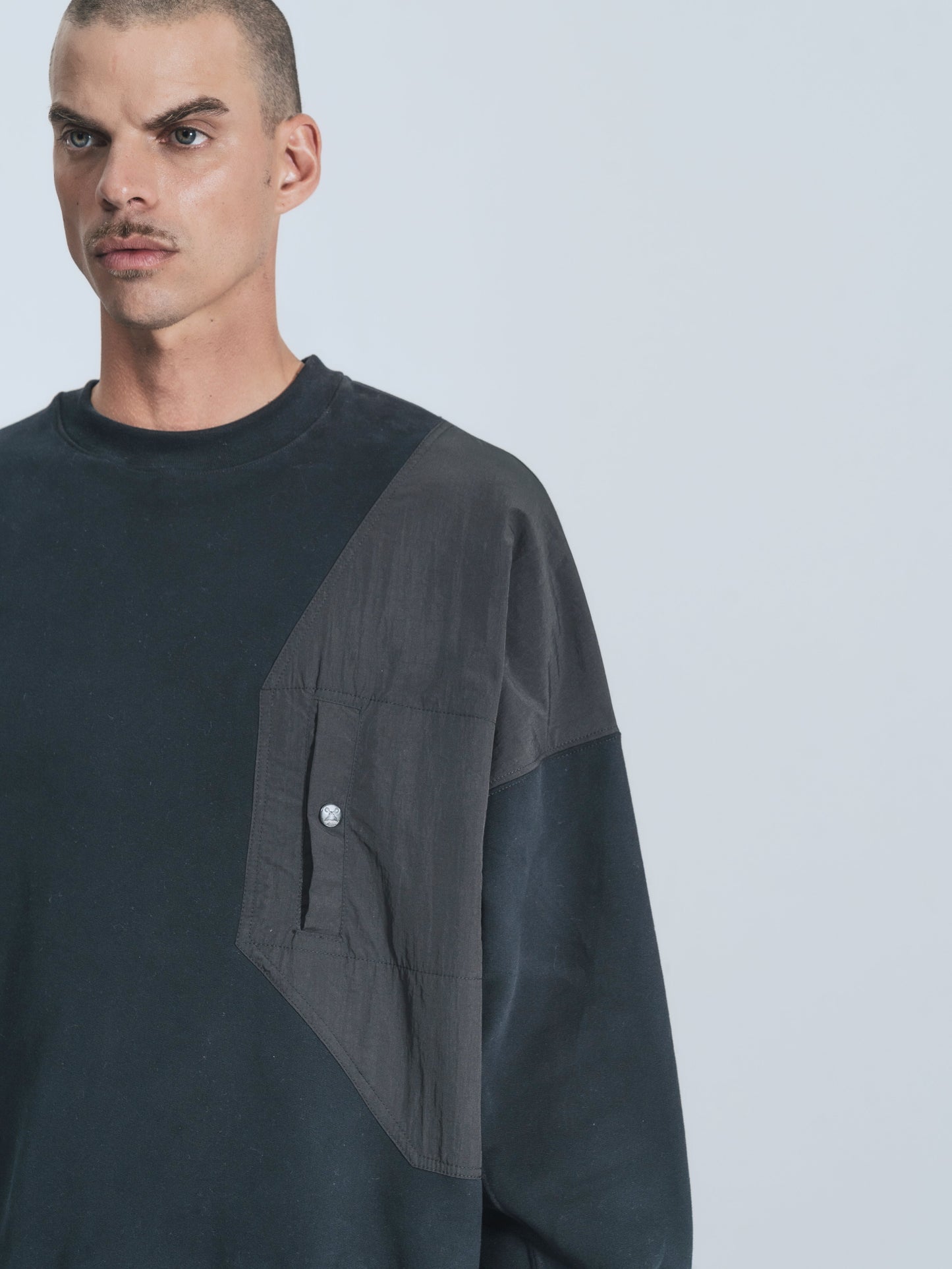 Buzo Layer [ Negro - Negro ]