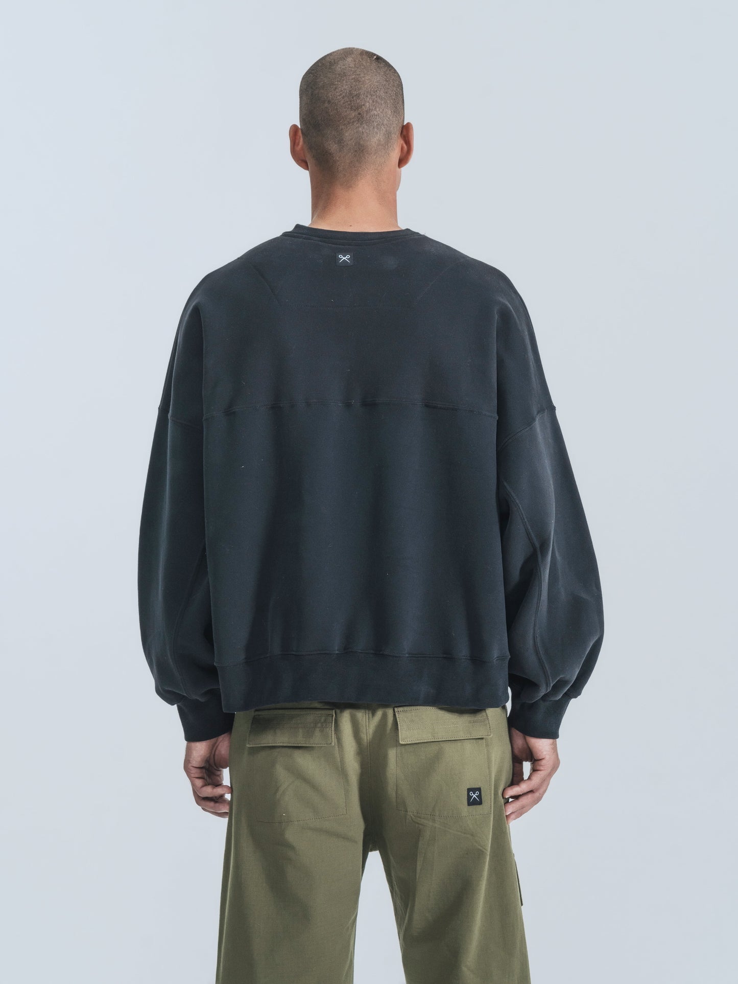 Buzo Layer [ Negro - Negro ]