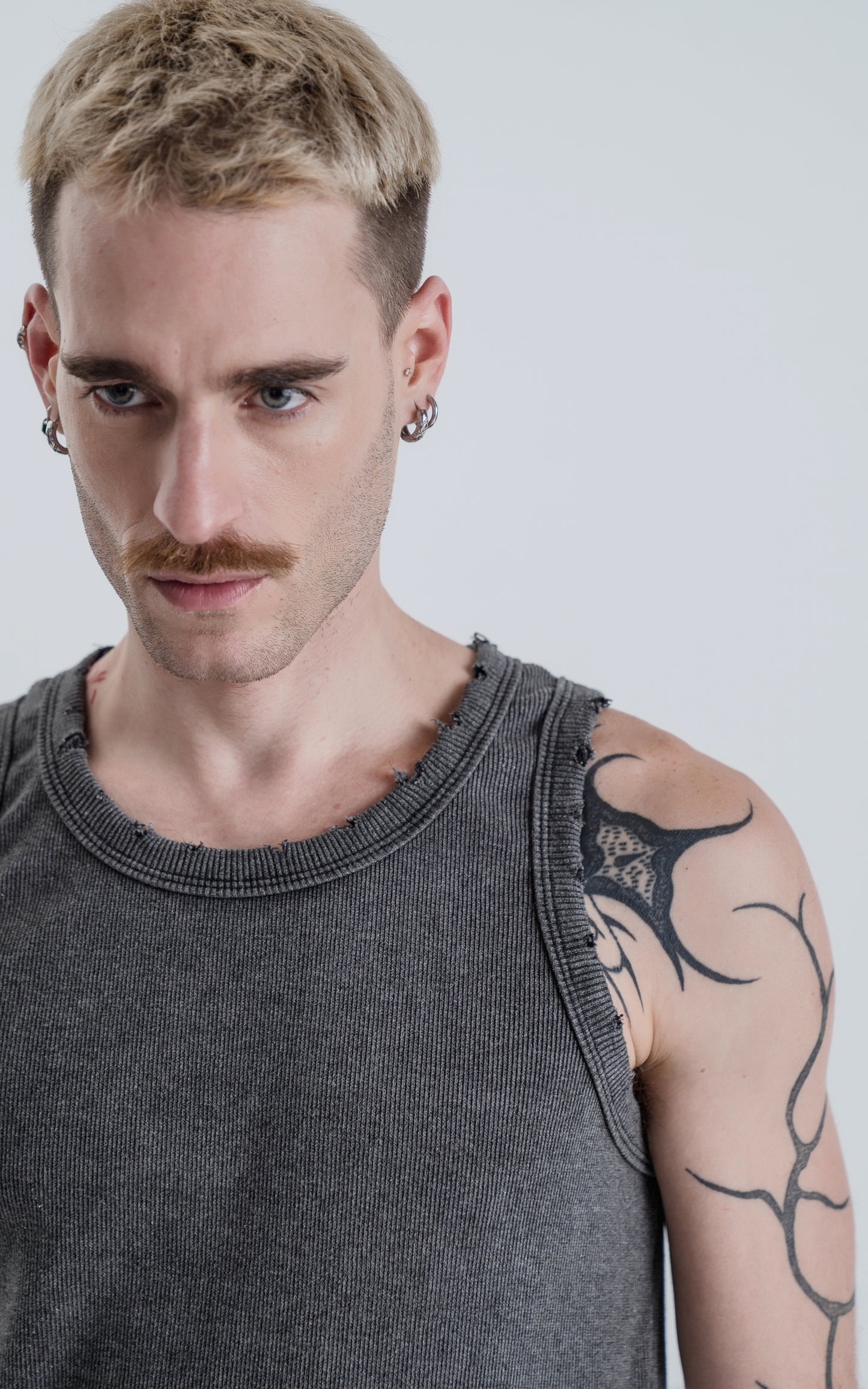 Musculosa Easy [P. Negro ]
