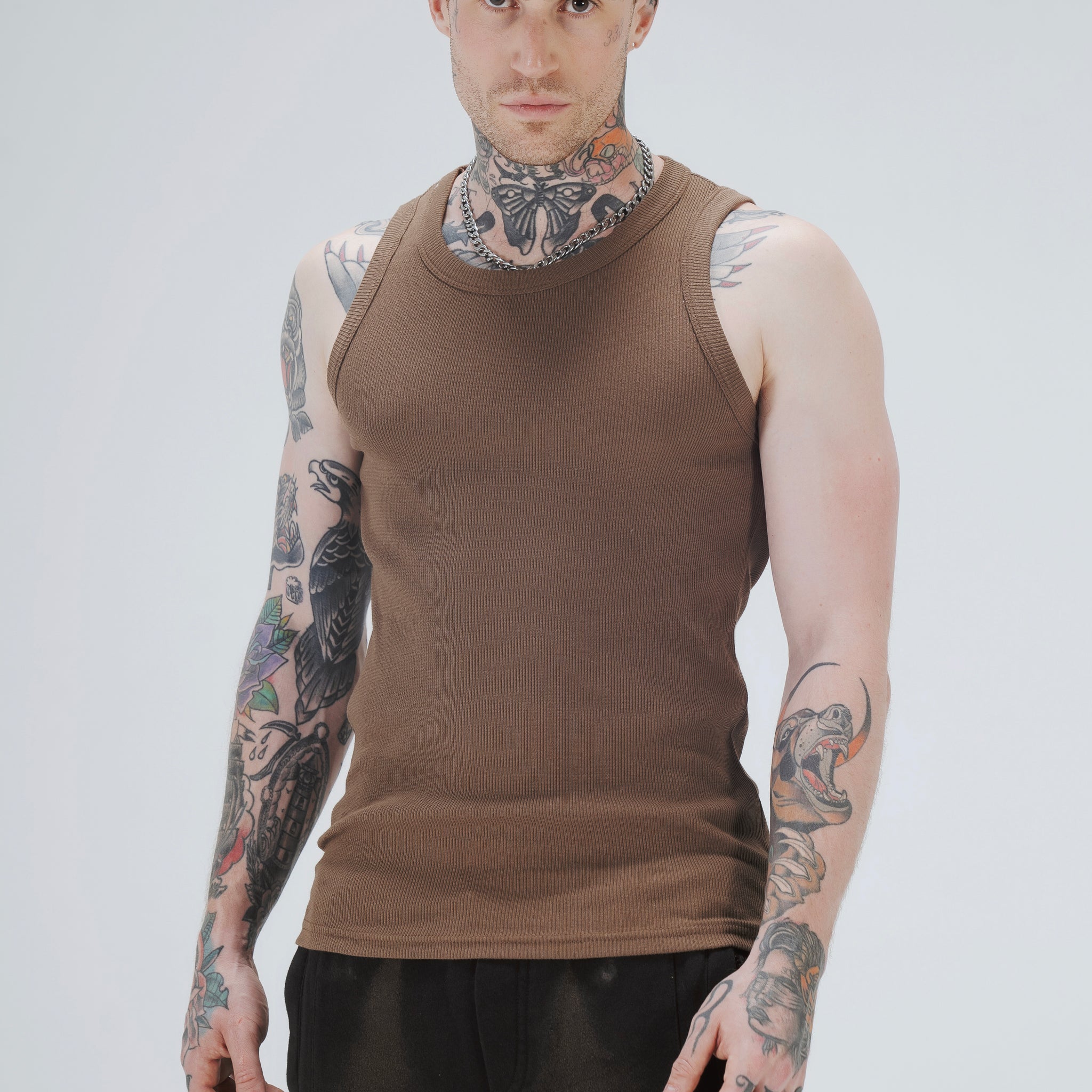 MUSCULOSA EASY [ MOCCA ]