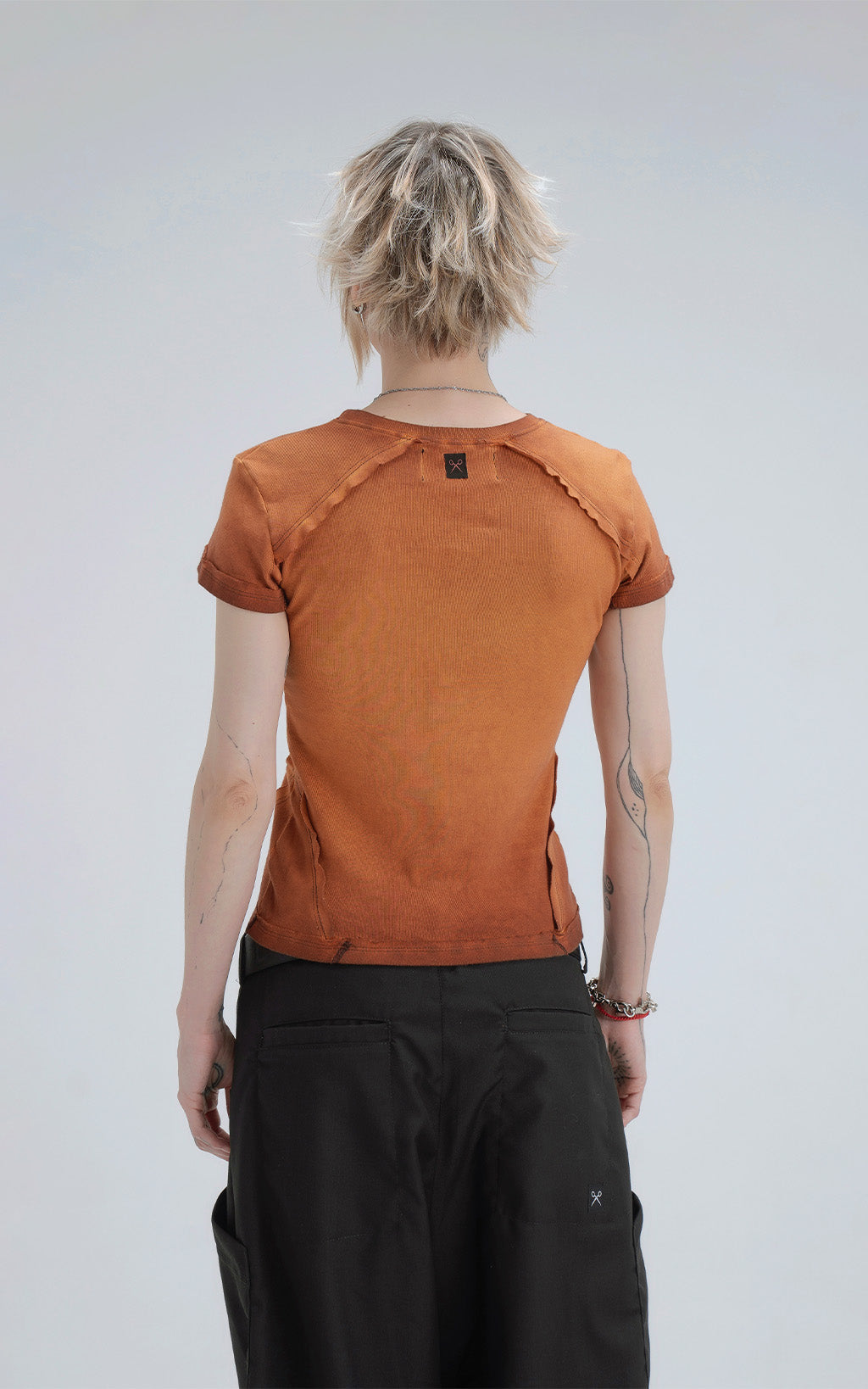 Remera Baby Tee [ Cañamo P. Chocolate ]