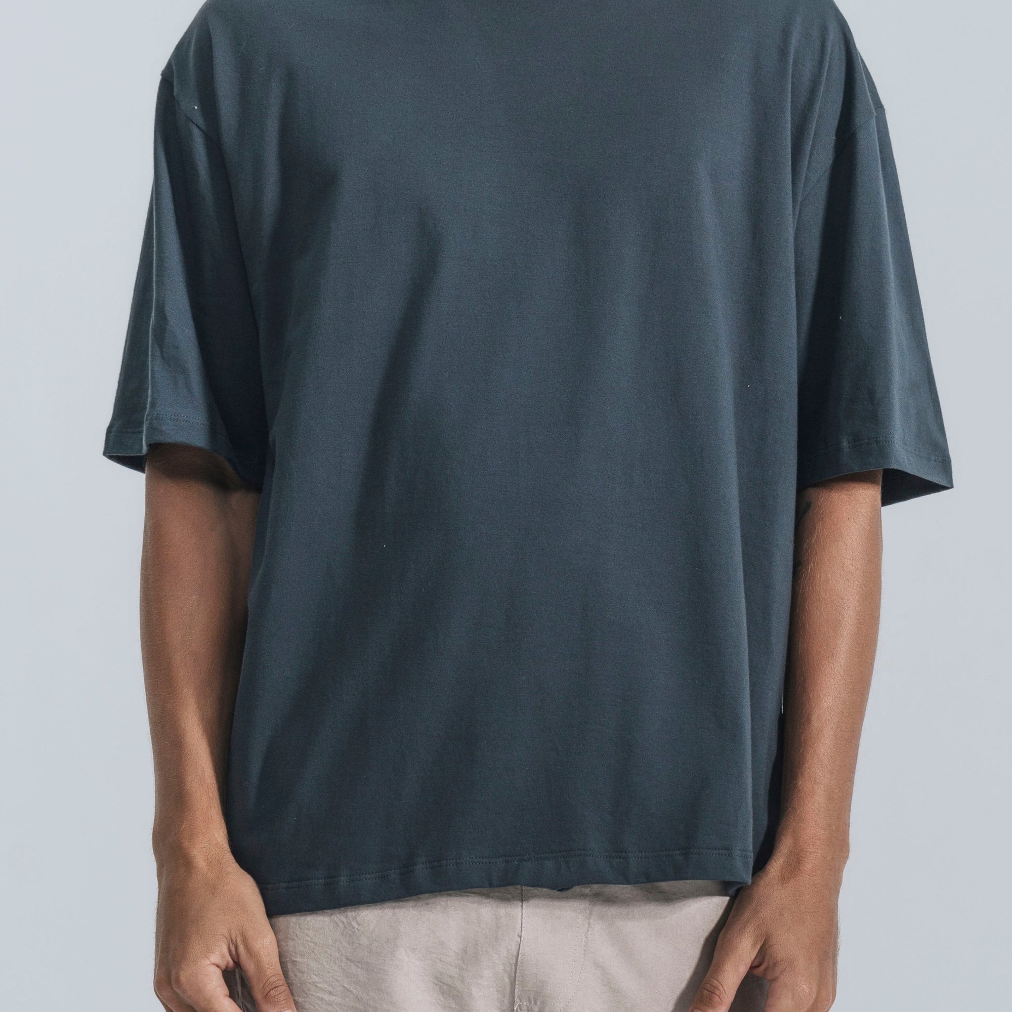 REMERON MEGA CROP [ CARBON ]
