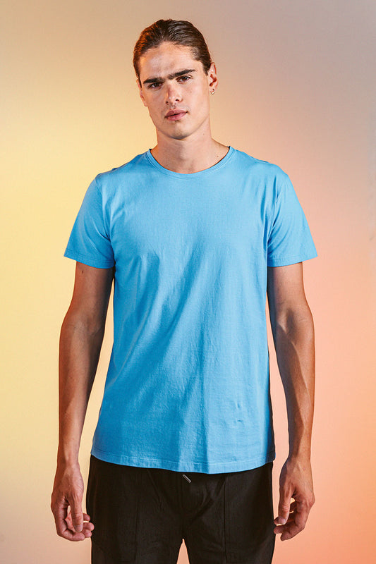 REMERA RELAX FIT PIMA 50.1 [ CELESTE ]