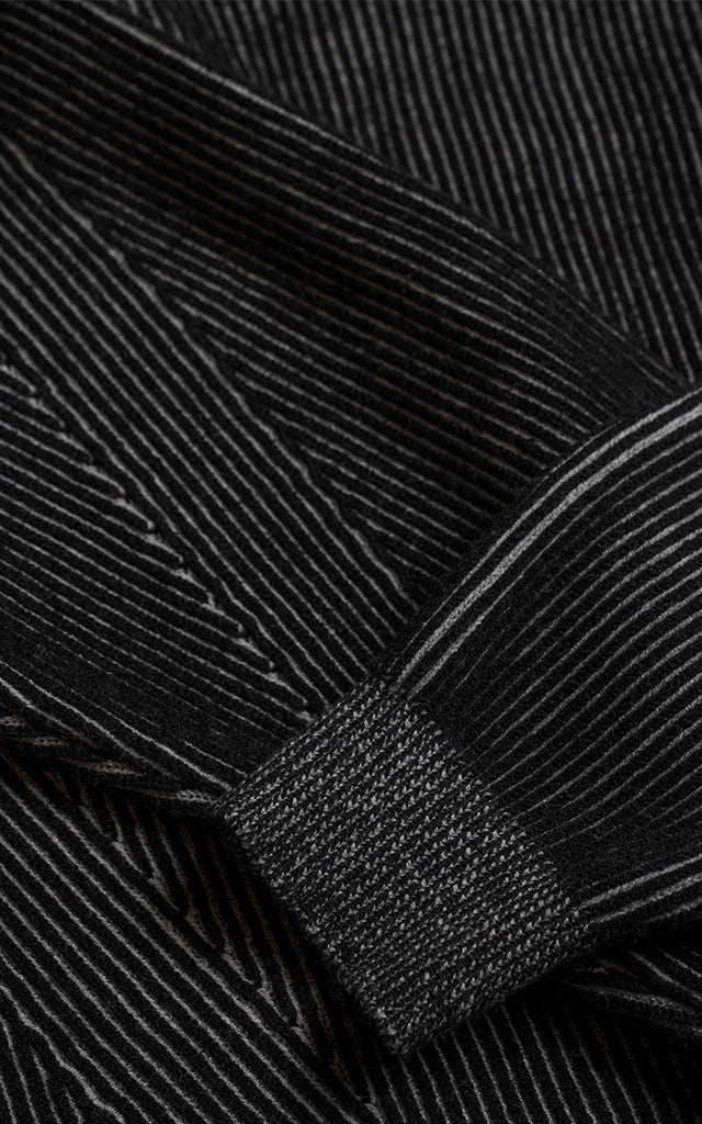 Sweater Shelter [ Negro ]